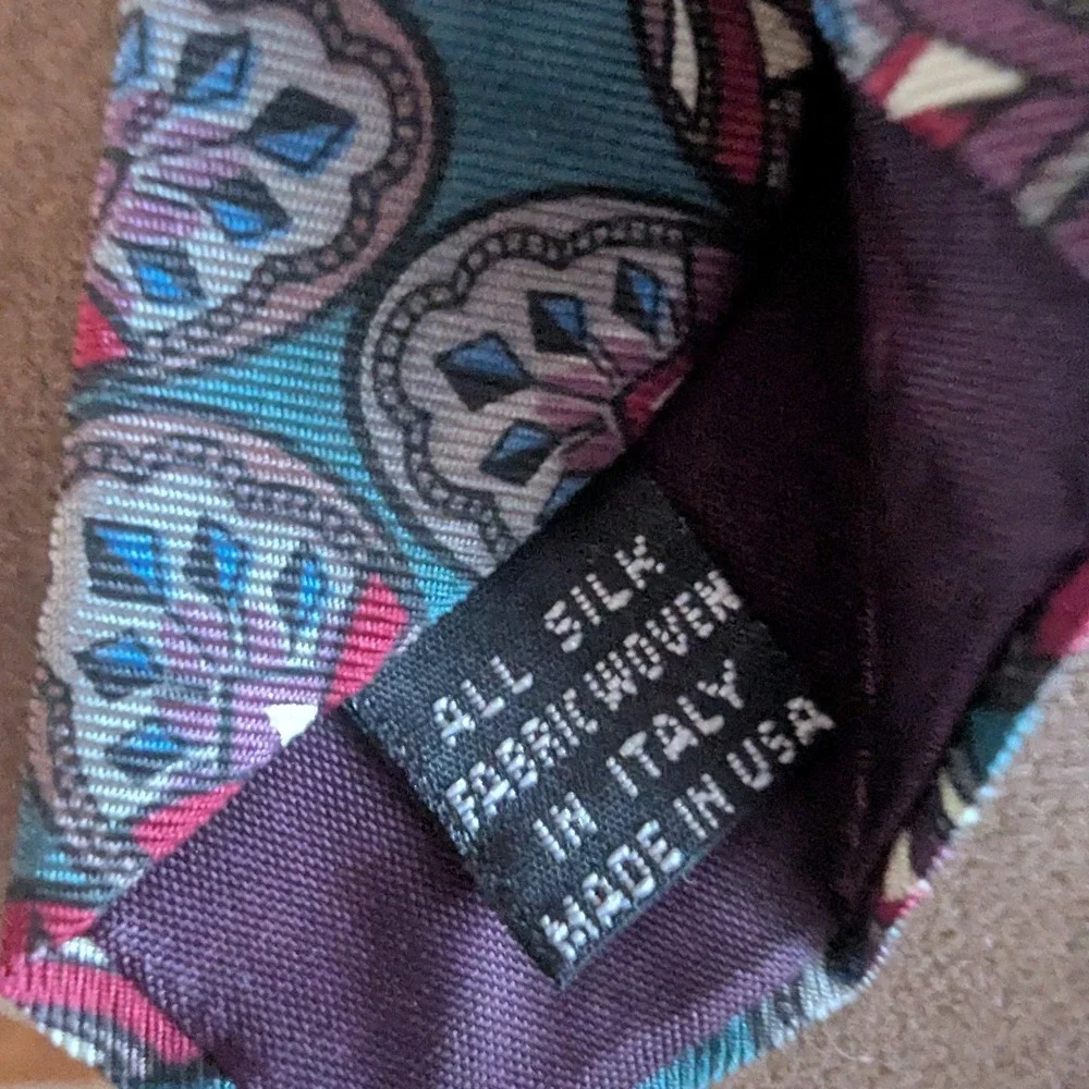 Dior inches pattern